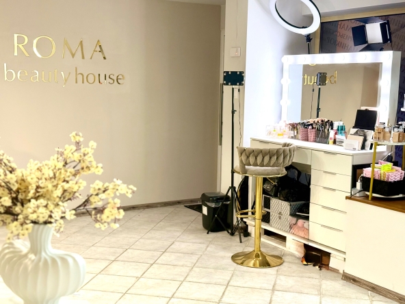 Дава се под наем  в Варна, м-т Траката -  кв.м за 153 € - Снимка #1