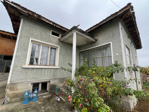 Къща в с. Скобелево, Област Стара Загора - 100 кв.м за 510 €/кв.м - Снимка #1