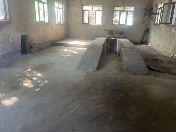 Дава се под наем Промишлена сграда в Петрич - 84 кв.м за 280.5 € - Снимка #1