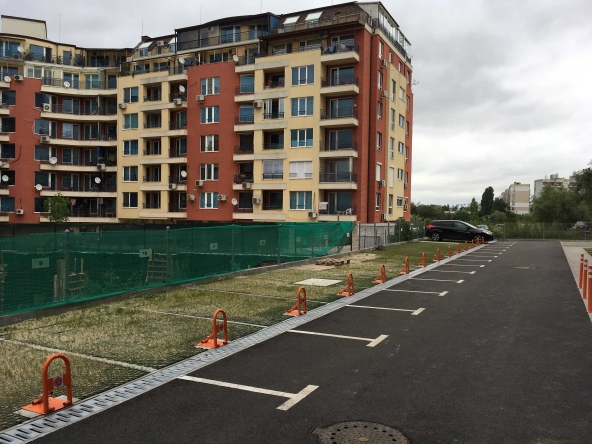 Дава се под наем Гараж / Паркомясто в София, Младост 1 - 12 кв.м за 75 € - Снимка #1