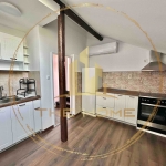 Дава се под наем Едностаен апартамент в Варна, Център - 40 кв.м за 375 € - Снимка #1