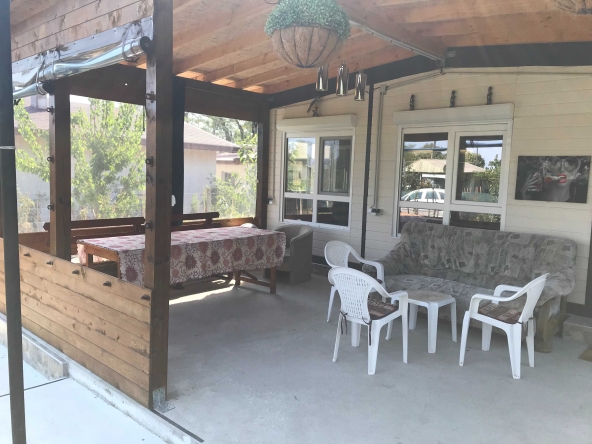 Дава се под наем Къща в Варна, м-т Боровец - север - 80 кв.м за 867 € - Снимка #1