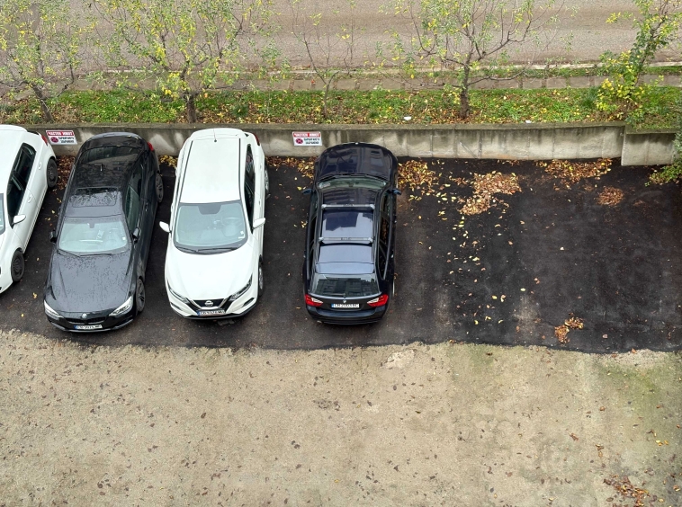 Дава се под наем Гараж / Паркомясто в София, Младост 1 - 25 кв.м за 76.5 € - Снимка #1