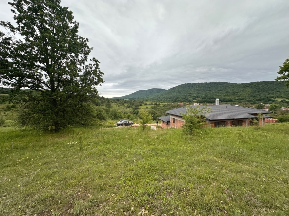 Парцел в с. Ново село, Област Стара Загора - 636 кв.м за 13 €/кв.м - Снимка #1