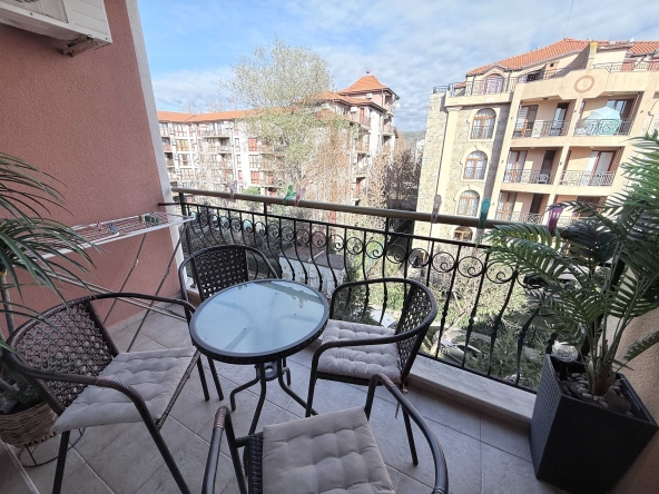 Двустаен апартамент в к.к. Слънчев бряг - 63 кв.м за 729 €/кв.м - Снимка #1