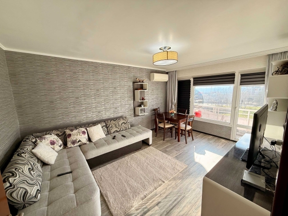 Двустаен апартамент в Варна, Владислав Варненчик - 61 кв.м за 1141 €/кв.м - Снимка #1