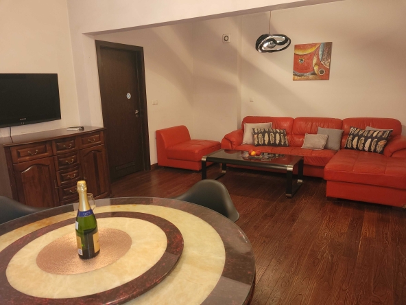 Четиристаен апартамент в Варна, Гръцка махала - 120 кв.м за 1530 €/кв.м - Снимка #1