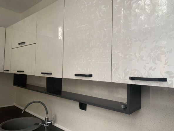 Двустаен апартамент в Карлово - 57 кв.м за 761 €/кв.м - Снимка #1