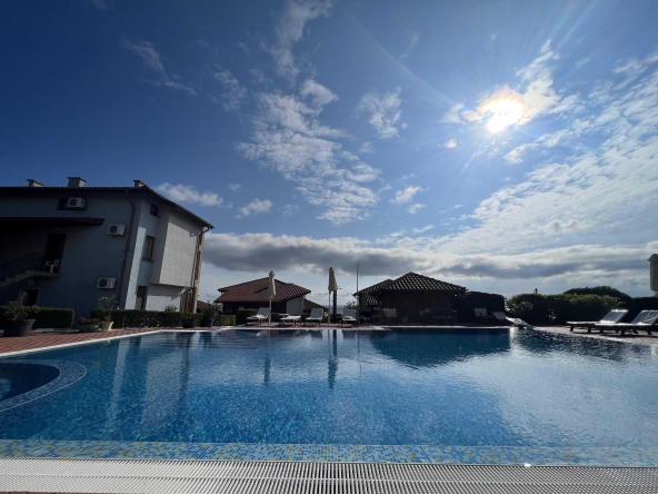 Дава се под наем Двустаен апартамент в Созопол - 55 кв.м за 3570 € - Снимка #1