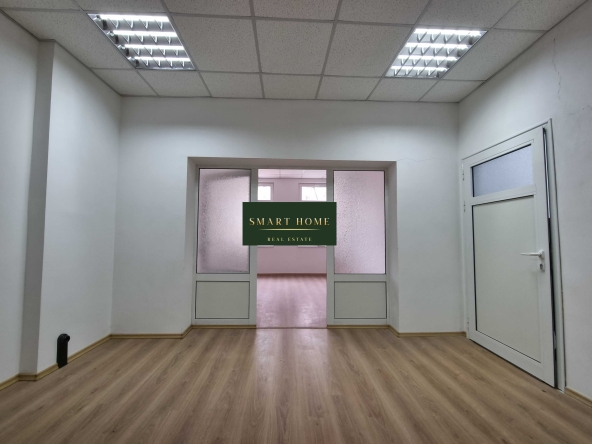 Дава се под наем Офис в Велико Търново, Център - 60 кв.м за 598.23 € - Снимка #1