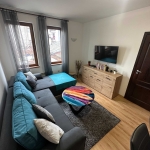 Дава се под наем Тристаен апартамент в Банско - 80 кв.м за 498.27 € - Снимка #1