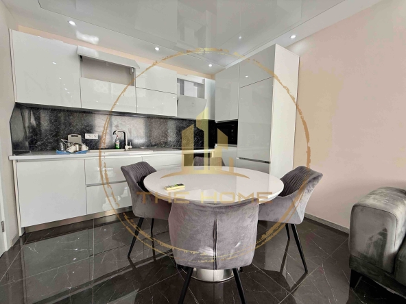 Дава се под наем Тристаен апартамент в Варна, Кайсиева градина - 86 кв.м за 648.21 € - Снимка #1