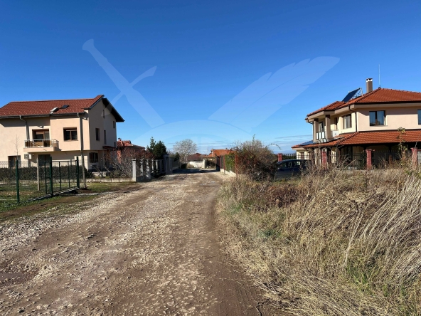 Парцел в с. Марково, Област Пловдив - 600 кв.м за 77 €/кв.м - Снимка #1