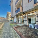 Дава се под наем Магазин в Свети Влас - 52 кв.м за 9974.58 € - Снимка #1