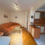 Дава се под наем Двустаен апартамент в София, Център - 65 кв.м за 548.25 € - Снимка #1