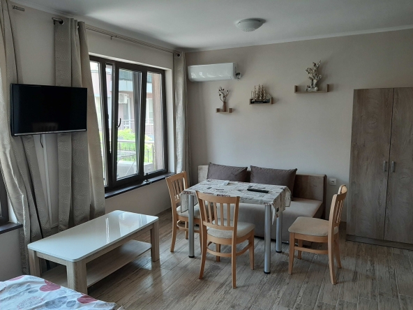 Дава се под наем Едностаен апартамент в Несебър - 50 кв.м за 229.5 € - Снимка #1