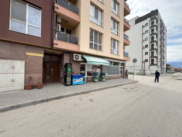 Дава се под наем Двустаен апартамент в Пловдив, Въстанически - 60 кв.м за 398.82 € - Снимка #1
