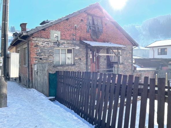 Къща в Чепеларе - 85 кв.м за 480 €/кв.м - Снимка #1