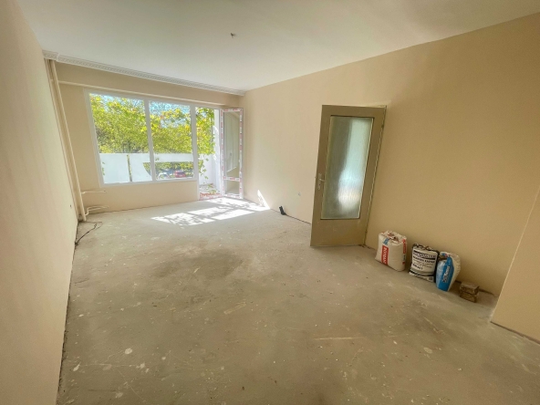 Тристаен апартамент в Габрово, Трендафил 2 - 78 кв.м за 577 €/кв.м - Снимка #1