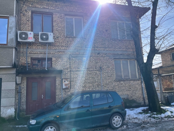 Етаж от къща в Попово - 60 кв.м за 544 €/кв.м - Снимка #1