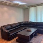 Двустаен апартамент в Варна, Базар Левски - 63 кв.м за 2016 €/кв.м - Снимка #1