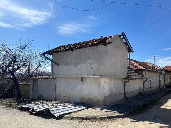 Къща в с. Енина, Област Стара Загора - 100 кв.м за 408 €/кв.м - Снимка #1