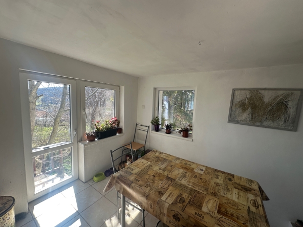 Къща в Ловеч, Червен бряг - 60 кв.м за 238 €/кв.м - Снимка #1