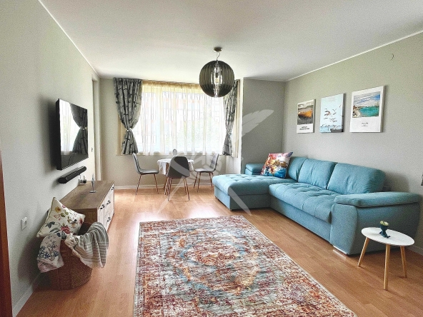 Двустаен апартамент в к.к. Слънчев бряг - 75 кв.м за 510 €/кв.м - Снимка #1