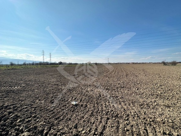 Парцел в Пловдив, Коматево - 6691 кв.м за 15 €/кв.м - Снимка #1