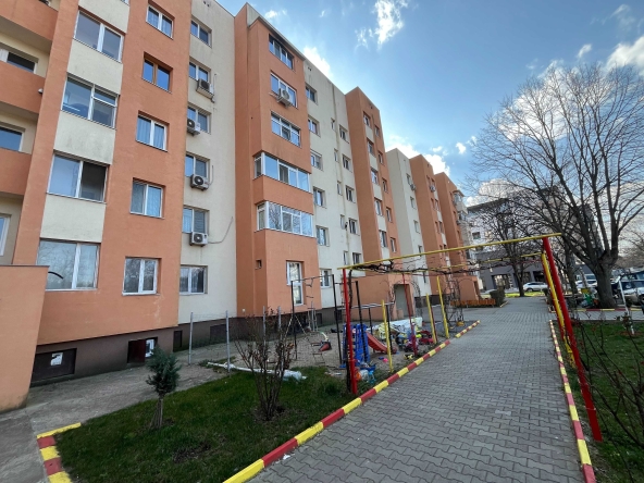 Двустаен апартамент в Казанлък - 57 кв.м за 1029 €/кв.м - Снимка #1