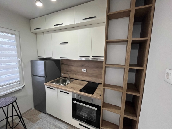 Двустаен апартамент в Казанлък - 55 кв.м за 937 €/кв.м - Снимка #1