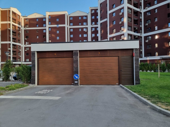 Гараж / Паркомясто в Пловдив, Тракия - 30 кв.м за 994 €/кв.м - Снимка #1
