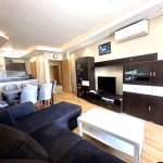 Дава се под наем Тристаен апартамент в Варна, Център - 90 кв.м за 488.58 € - Снимка #1