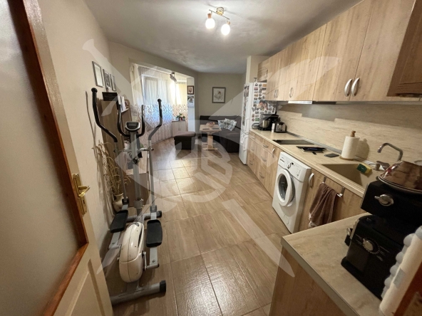 Тристаен апартамент в Варна, Погреби - 97 кв.м за 1444 €/кв.м - Снимка #1