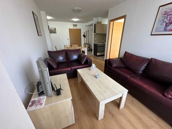 Тристаен апартамент в Банско - 102 кв.м за 460 €/кв.м - Снимка #1