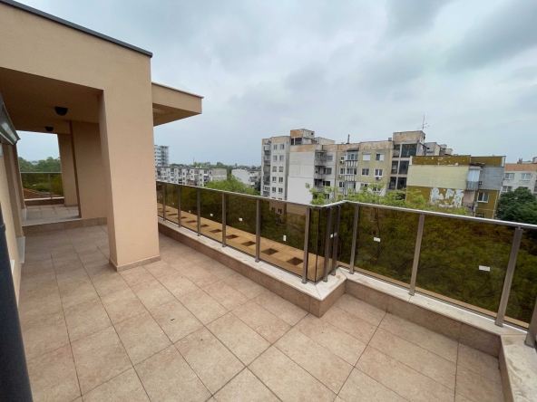 Мезонет в Пловдив, Кючук Париж - 206 кв.м за 1132 €/кв.м - Снимка #1