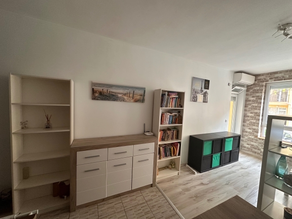 Дава се под наем Двустаен апартамент в с. Нови хан, Област София-област - 50 кв.м за 398.82 € - Снимка #1