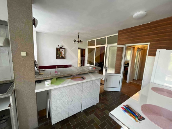 Четиристаен апартамент в Пловдив, Кючук Париж - 93 кв.м за 1069 €/кв.м - Снимка #1
