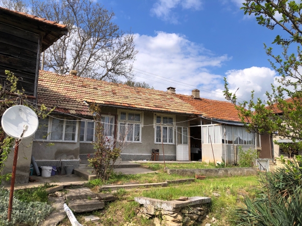 Къща в Разград, Орел - 60 кв.м за 425 €/кв.м - Снимка #1