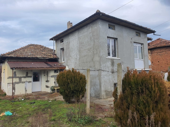 Къща в с. Михалци, Област Велико Търново - 100 кв.м за 138 €/кв.м - Снимка #1