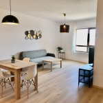 Дава се под наем Двустаен апартамент в Варна, Изгрев - 55 кв.м за 398.82 € - Снимка #1