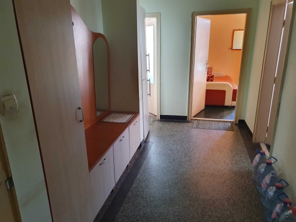 Четиристаен апартамент в Казанлък - 117 кв.м за 915 €/кв.м - Снимка #1