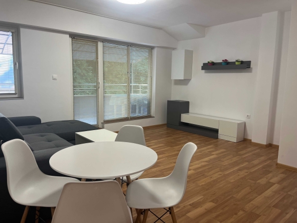 Дава се под наем Двустаен апартамент в Пловдив, Кършияка - 80 кв.м за 433.5 € - Снимка #1