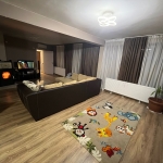 Тристаен апартамент в Кюстендил, Център - 126 кв.м за 874 €/кв.м - Снимка #1