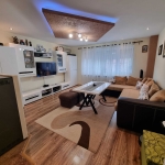 Дава се под наем Тристаен апартамент в Чирпан - 78 кв.м за 80000 € - Снимка #1