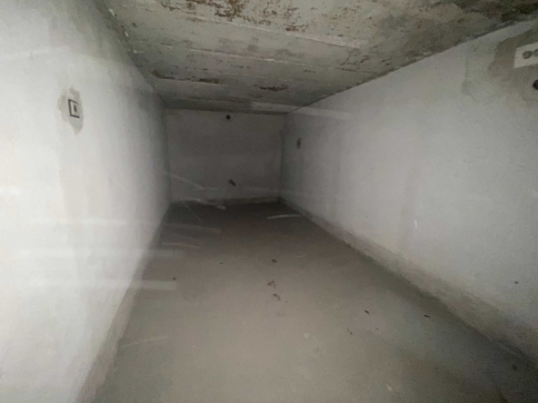 Гараж / Паркомясто в Пловдив, Кършияка - 20 кв.м за 825 €/кв.м - Снимка #1