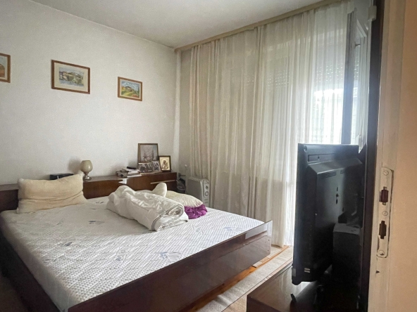 Тристаен апартамент в Габрово, Център - 105 кв.м за 877 €/кв.м - Снимка #1