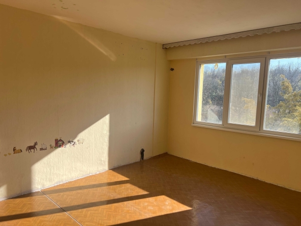 Дава се под наем Двустаен апартамент в Мартен - 58 кв.м за 91.8 € - Снимка #1