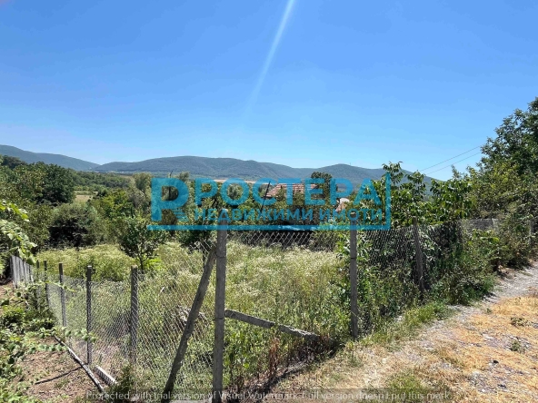 Парцел в Търговище, Вилна зона - 580 кв.м за 16 €/кв.м - Снимка #1