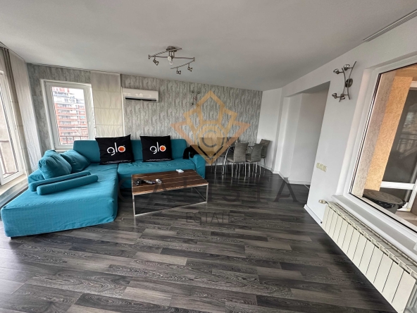 Тристаен апартамент в София, Студентски град - 100 кв.м за 2400 €/кв.м - Снимка #1